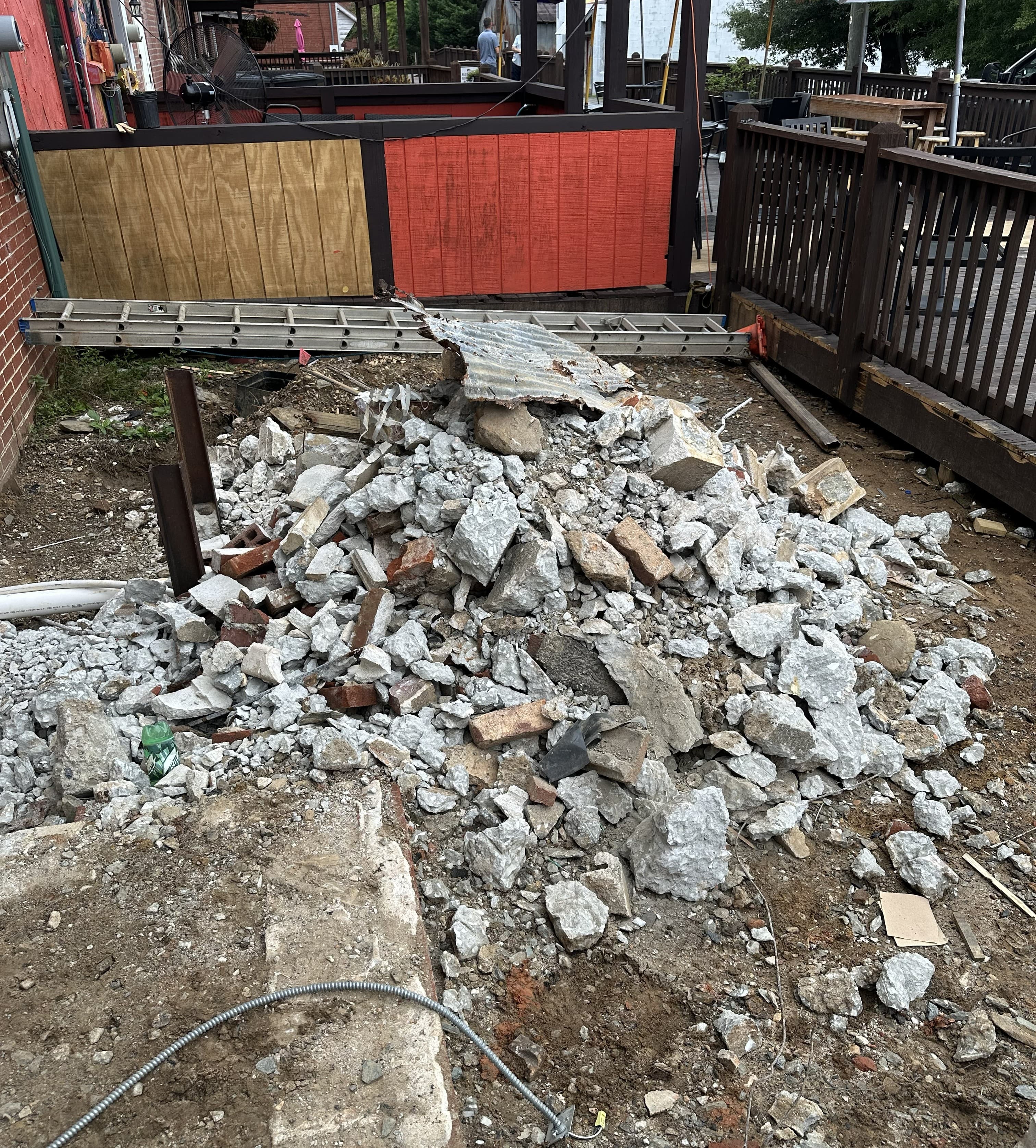 Retail store debris clearing in North Georgia