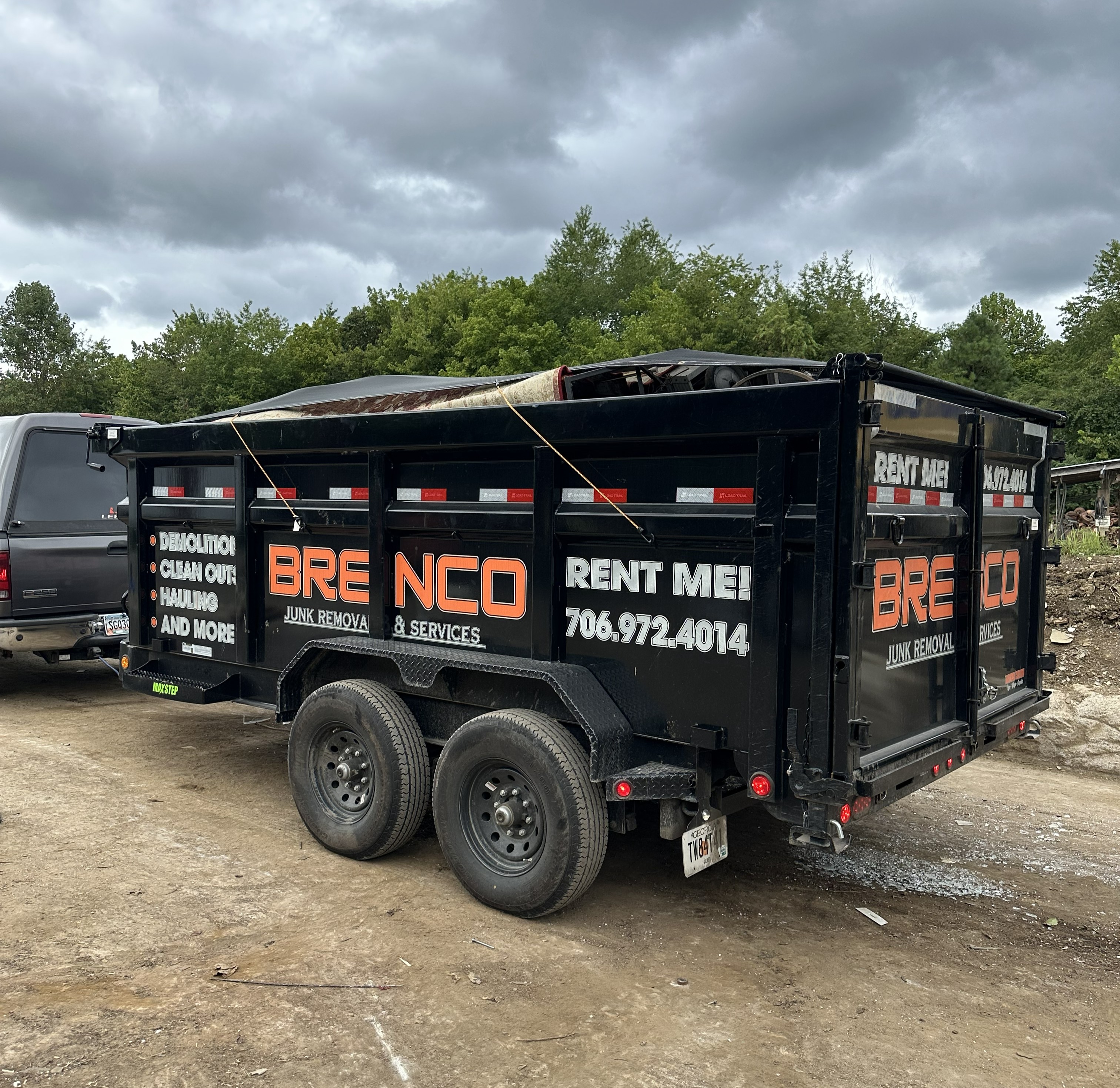 Brenco dump trailer for junk removal in Blairsville, Georgia
